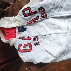 Boys gap sweatshirt